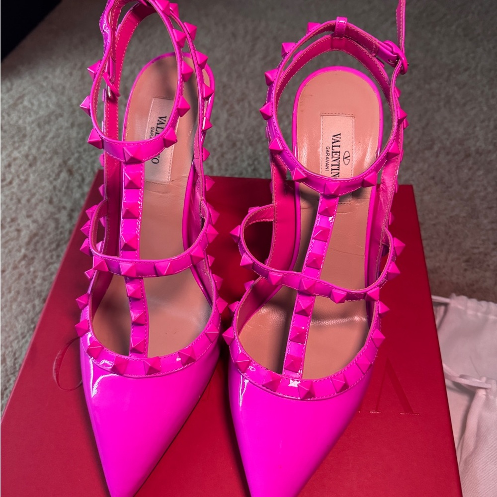 Valentino Women's Pink Rockstud Heels
